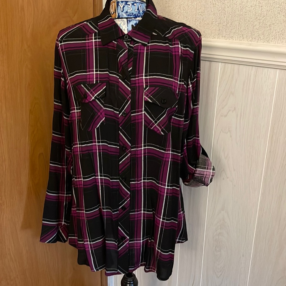 EUC Torrid Purple black Plaid Challis Camp Shirt